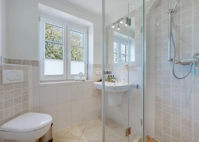 Middel Hues * فيسترلاند