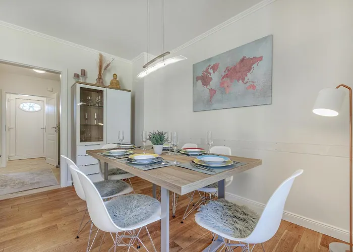 Middel Hues بيت للعطل *